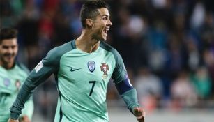 CR7 festeja un gol frente a Andorra