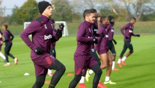 Chicharito entrena con el West Ham