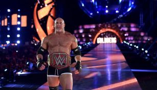 Goldberg hace su entrada en WrestleMania 33