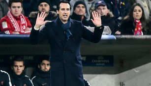 Emery da indicaciones en un duelo del PSG en Francia 