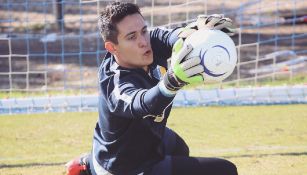 Gudiño, durante un entrenamiento con el Apoel