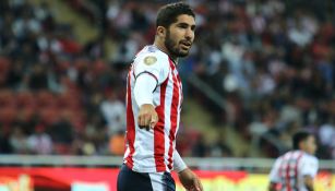 Pereira disputa un juego con Chivas durante el A2017