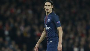  Edinson Cavani durante partido con el PSG