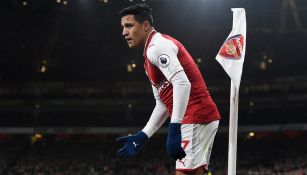 Alexis Sánchez, durante juego entre Arsenal y Chelsea