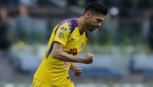 Peralta celebra eufórico su gol contra Pachuca 