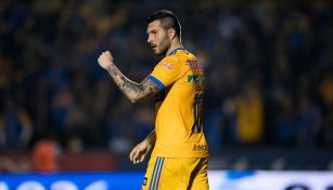 Gignac celebra una anotación con Tigres