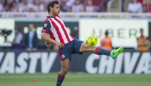 Oswaldo Alanís durante un partido frente a Toluca