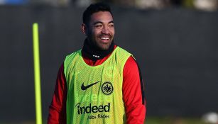 Marco Fabián entrena con el Eintracht Frankfurt