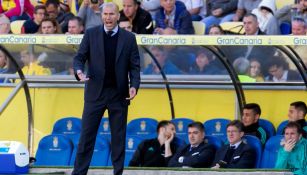 Zidane, durante un juego del Real Madrid frente a Las Palmas