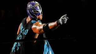 Rey Misterio, durante una lucha 