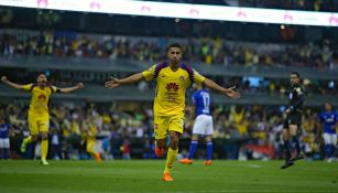 Cecilio Domínguez festeja gol 