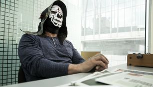 La Parka visita a RÉCORD