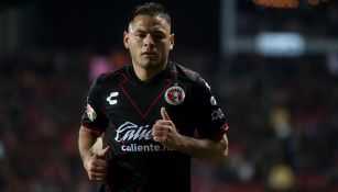 Pablo Aguilar durante un partido de Xolos