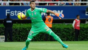 Nahuel Guzmán, durante un juego con Tigres en el C2018