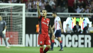 Sebastián Giovinco celebra gol contra Chivas