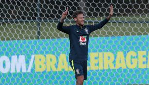 Neymar en el entrenamiento de Brasil 