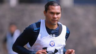 Gullit Peña, durante un entrenamiento con Cruz Azul