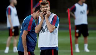 Piqué durante una sesión con España 