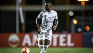 Rodrygo Goes en un partido de Santos 