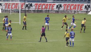 Acciones del encuentro de pretemporada de Cruz Azul frente a U de G