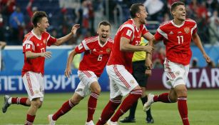 Rusia celebra su triunfo frente a la Selección de Egipto