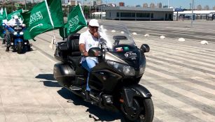 Seguidores de Arabia Saudita viajaron en moto hasta Rusia