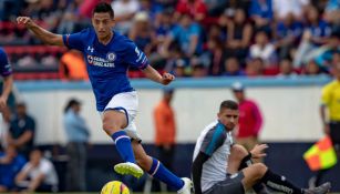 Cruz Azul en acción durante su segundo encuentro de pretemporada