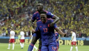 Yerry Mina y Davinson Sánchez festejan un gol vs Polonia