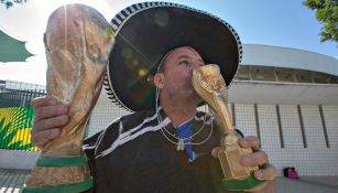 Aficionado mexicano previo al encuentro del Tri vs Alemania 