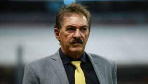 La Volpe, durante su etapa como DT de América en 2017