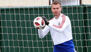 Ígor Akinféev entrena con la Selección de Rusia en Sochi