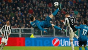 Cristiano Ronaldo, anota de chilena ante la Juventus