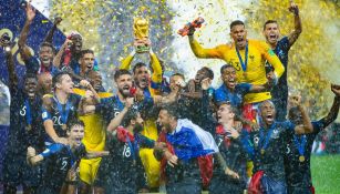 La selección de Francia levanta la Copa del Mundo