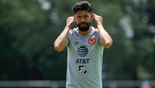 Oribe Peralta, durante el entrenamiento con América