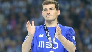 Casillas tras obtener el título de Liga en Portugal 