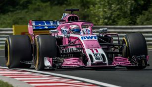 Checo recorre el circuito de Hungría 