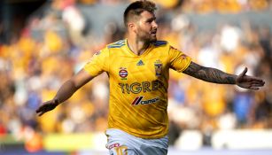 Gignac festeja gol contra Tijuana en la J2 del A2018