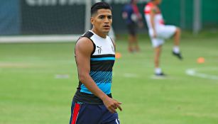 Jesús Sánchez, durante un entrenamiento con Chivas