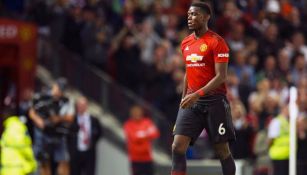 Pogba durante partido del Manchester United