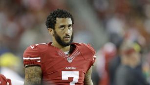 Colin Kaepernick en partido con 49ers 