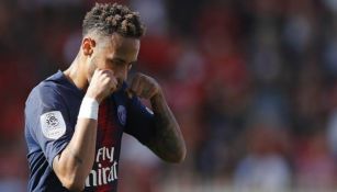 Neymar celebra gol con el PSG