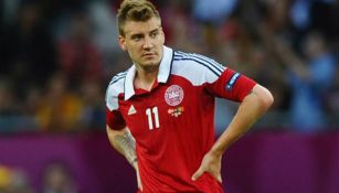 Nicklas Bendtner con la Selección de Dinamárca