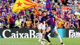 Alba y Susaeta durante el partido en el Camp Nou