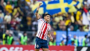 Alan Pulido celebra su gol ante América en el A2018