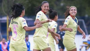 América celebra una anotación contra Cruz Azul 