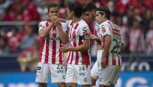 Jugadores de Rayos festejan gol contra Toluca