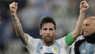 Messi festeja con Argentina