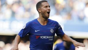 Hazard celebra gol con el Chelsea