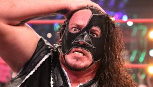 Abyss durante una lucha en Impact Wrestling