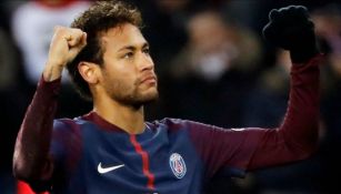 Neymar festeja con el PSG